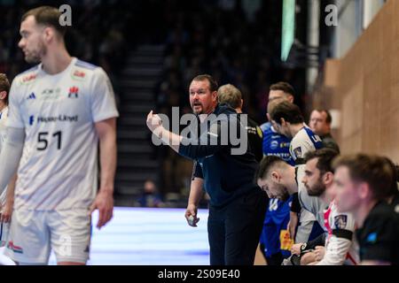 Eisenach, Deutschland. Dezember 2024. Misha Kaufmann (Trainer, ThSV Eisenach) GER, Thüringen, ThSV Eisenach gegen HSV Hamburg, Handball, Daikin 1. Handballbundesliga, 17.Spieltag, Saison 2024/2025, Donnerstag, 26.12.2024, 17,30 Uhr Foto: Eibner-Pressefoto/Martin Herbst Credit: dpa/Alamy Live News Stockfoto