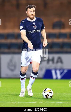 Dens Park, Dundee, Großbritannien. Dezember 2024. Scottish Premiership Football, Dundee gegen Ross County; Sean Kelly aus Dundee am Ball Credit: Action Plus Sports/Alamy Live News Stockfoto