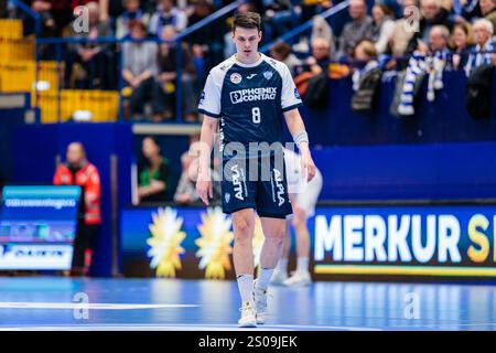 Frederik Simak (TBV Lemgo Lippe, #08) ist enttaeuscht GER, TBV Lemgo Lippe vs. THW Kiel, Handball, 1. Bundesliga 17. Spieltag, Spielzeit 2024/2025, 26.12.2024 Foto: Eibner-Pressefoto/Jan Rollinger Stockfoto