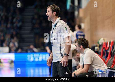 Eisenach, Deutschland. Dezember 2024. Torsten Jansen (Trainer, HSV Hamburg) GER, Thüringen, ThSV Eisenach gegen HSV Hamburg, Handball, Daikin 1. Handballbundesliga, 17.Spieltag, Saison 2024/2025, Donnerstag, 26.12.2024, 17,30 Uhr Foto: Eibner-Pressefoto/Martin Herbst Credit: dpa/Alamy Live News Stockfoto