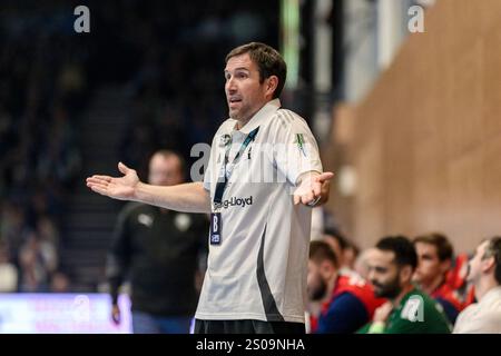 Eisenach, Deutschland. Dezember 2024. Torsten Jansen (Trainer, HSV Hamburg) GER, Thüringen, ThSV Eisenach gegen HSV Hamburg, Handball, Daikin 1. Handballbundesliga, 17.Spieltag, Saison 2024/2025, Donnerstag, 26.12.2024, 17,30 Uhr Foto: Eibner-Pressefoto/Martin Herbst Credit: dpa/Alamy Live News Stockfoto