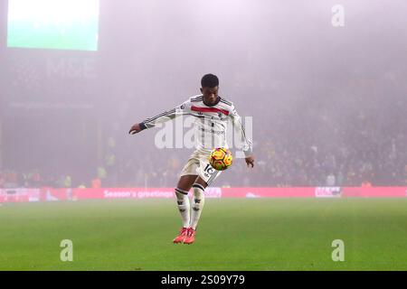 Wolverhampton, Großbritannien. Dezember 2024. AMAD Diallo von Manchester United während des Spiels Wolverhampton Wanderers FC gegen Manchester United FC English Premier League im Molineux Stadium, Wolverhampton, England, Vereinigtes Königreich am 26. Dezember 2024 Credit: Every Second Media/Alamy Live News Stockfoto