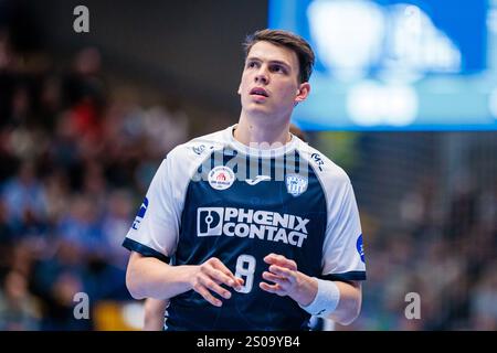 Frederik Simak (TBV Lemgo Lippe, #08) GER, TBV Lemgo Lippe vs. THW Kiel, Handball, 1. Bundesliga 17. Spieltag, Spielzeit 2024/2025, 26.12.2024 Foto: Eibner-Pressefoto/Jan Rollinger Stockfoto