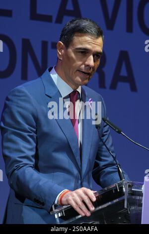 Sanchez eröffnet anlässlich des Internationalen Tages zur Beseitigung der Gewalt gegen Frauen eine Veranstaltung zur Gleichstellung mit Pedro Sanchez Wo: Madrid, Spanien Wann: 25. November 2024 Credit: Oscar Gonzalez/WENN Stockfoto