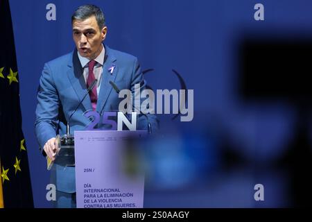 Sanchez eröffnet anlässlich des Internationalen Tages zur Beseitigung der Gewalt gegen Frauen eine Veranstaltung zur Gleichstellung mit Pedro Sanchez Wo: Madrid, Spanien Wann: 25. November 2024 Credit: Oscar Gonzalez/WENN Stockfoto