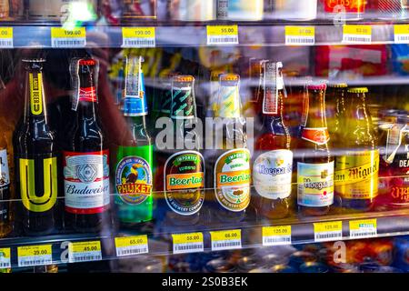 Ao Nang Krabi Thailand 17. Oktober 2018 Thai Chang Biere im Kühlschrank im Ladengeschäft in Ao Nang Amphoe Mueang Krabi Thailand im Südosten von ASI Stockfoto