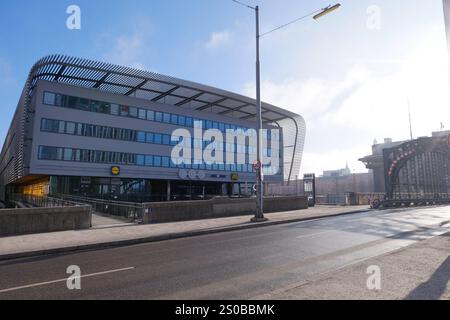 ZOB München Hackerbrücke ZOB München Hackerbrücke. Zentraler Omnibusbahnhof München an der Hackerbrücke *** ZOB Munich Hackerbrücke ZOB Munich Hackerb Stockfoto