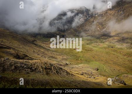 Peruanische Landschaft auf dem Lares-Weg in Peru Stockfoto