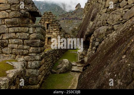 Machu Picchu Ruinen in Peru während eines nebeligen morgens Stockfoto