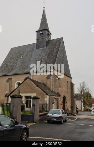 Eglise Notre Dame (Pfarrkirche) de Notre-Dame-d'Oé Indre-et-Loire Frankreich Dezember 2024 Stockfoto