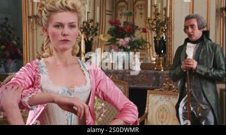 MARIE ANTOINETTE 2006 Sony Pictures veröffentlicht Film mit Kirsten Dunst als französische Königin und Steve Coogan als Florimond Claude Stockfoto