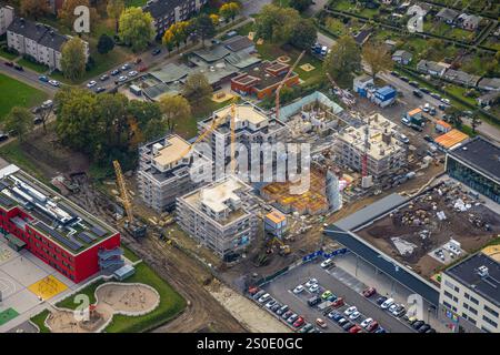 Luftaufnahme, Kaiserquartier Herne, Baustelle mit neuem Wohnkomplex und Wohnsiedlung, Lackmanns Hof Kindergarten, Baukau, Herne, Ruhr Stockfoto