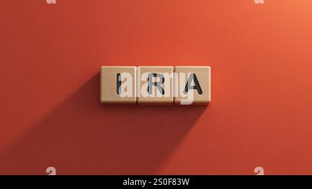 IRA individuelles Pensionskonto Wort auf Holzwürfelblock. Nahaufnahme von Holzelementen, Business Concept.3D-Rendering auf rotem Hintergrund. Stockfoto