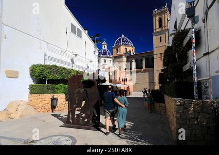 Die Blaue Kuppelkirche der Jungfrau del Consuelo (Pfarrei unserer Lieben Frau des Trostes), Altea Stadt, Costa Blanca, Spanien, Europa Stockfoto