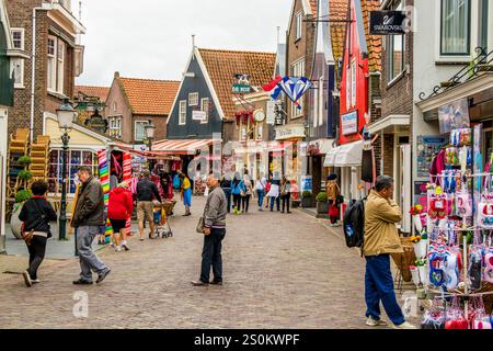 Straßenszene Volendam, Holland, Niederlande. Stockfoto