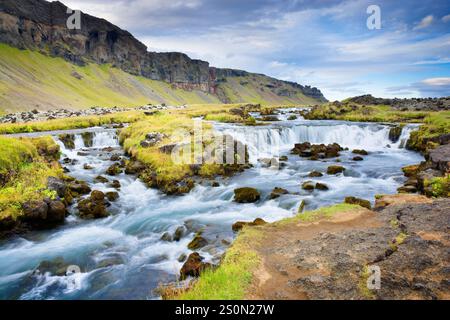 Fossálar Wasserfall an der Südküste Islands Stockfoto