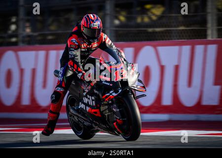 Der spanische Fahrer Maverick Viñales vom Aprilia Racing Team beim Großen Preis von Barcelona. Stockfoto