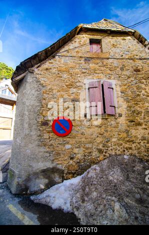 Tramacastilla de Tena, ist ein kleines Dorf in Tena-Tal, Huesca, Pyrenäen, Spanien Stockfoto