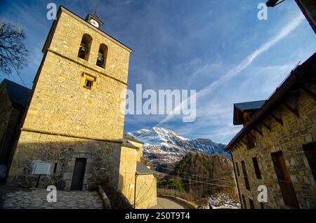 Tramacastilla de Tena, ist ein kleines Dorf in Tena-Tal, Huesca, Pyrenäen, Spanien Stockfoto