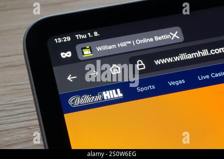 OSTRAVA, TSCHECHIEN, 1. AUGUST 2024: Website der britischen William Hill Wettgesellschaft, auf der Spieler auf Sport setzen können Stockfoto