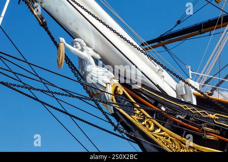 'Nannie' - Galionsfigur des Clipper-Schiffes Cutty Sark mit Pferdeschwanz, Greenwich, London, England Stockfoto