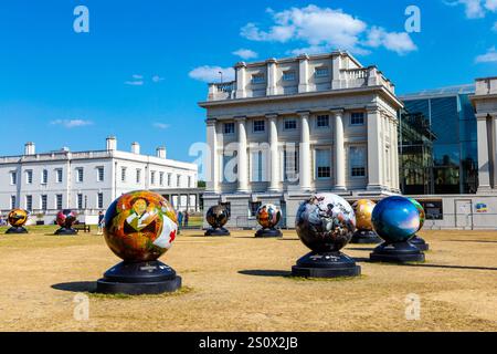 „The World Reimagined“ Outdoor-Ausstellung 2023 im National Maritime Museum, Greenwich, London, England Stockfoto