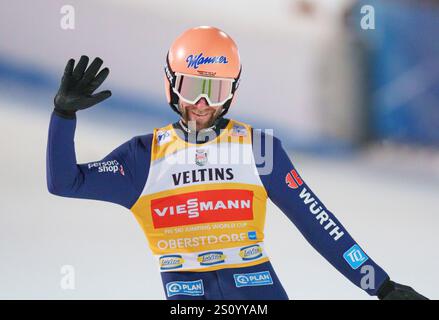 Oberstdorf, Deutschland. Dezember 2024. Pius PASCHKE, GER im Fluchtkampf bei der 73. Vier-Schanzentournier Skispringen am 28. Dezember 2024 in der Schattenbergschanze ORLEN Arena in Oberstdorf, Bayern, Fotograf: ddp Images/STAR-Images Credit: ddp Media GmbH/Alamy Live News Stockfoto