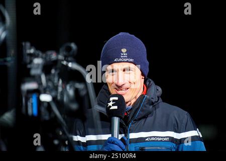 Oberstdorf, Deutschland. Dezember 2024. Martin Schmitt Eurosport-TV-Experte auf der 73. Vier-Schanzentournier Skispringen am 28. Dezember 2024 in der Schattenbergschanze ORLEN Arena in Oberstdorf, Bayern, Fotograf: ddp Images/STAR-Images Credit: ddp Media GmbH/Alamy Live News Stockfoto