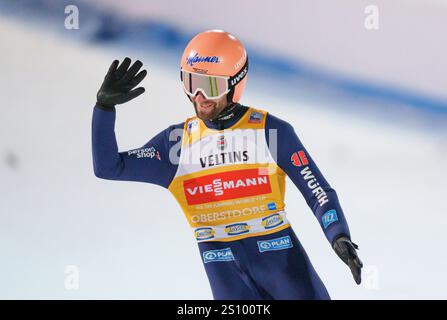 Pius PASCHKE, GER im Fluchtkampf bei der 73. Vier-Schanzentournier Skispringen am 28. Dezember 2024 in der Schattenbergschanze ORLEN Arena in Oberstdorf, Bayern, Deutschland, Fotograf: Peter Schatz Stockfoto
