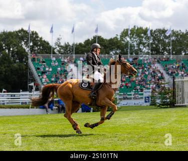 Die Agria International Horse Show, Reitsport und Hunde, an der Reiter verschiedener europäischer Olympiateams teilnehmen Stockfoto