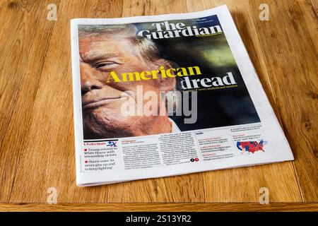 7. November 2024. Die Titelzeile des Guardian ist die amerikanische Angst, nachdem Donald Trump zum zweiten Mal gewählt wurde. Stockfoto