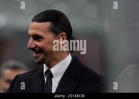 Mailand, Italien. Dezember 2024. Zlatan Ibrahimovic vor Mailand und Genua im San Siro Stadion in Mailand, Norditalien - Sonntag, 15. Dezember 2024. Sport - Fußball . (Foto: Spada/LaPresse) Credit: LaPresse/Alamy Live News Stockfoto