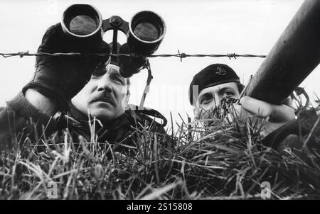 Britische Soldaten der leichten Infanterie im Dienst bei Derry in Nordirland im Jahr 1974 Stockfoto