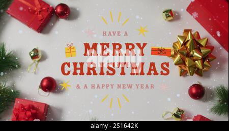 Bild des Begrüßungstextes der Saison über der weihnachtsdekoration Stockfoto