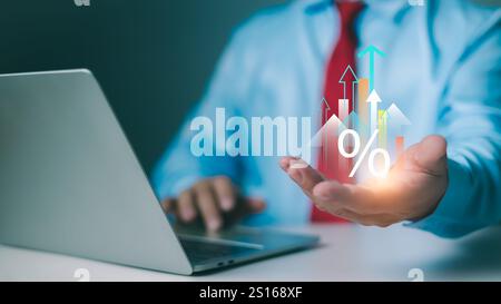 Diagramm mit der Anlagestrategie digitale Finanzdaten, Technologiekonzept für digitale Wirtschaftsanalyse, Geschäftsmann Analyst Invest Decisions Stockfoto