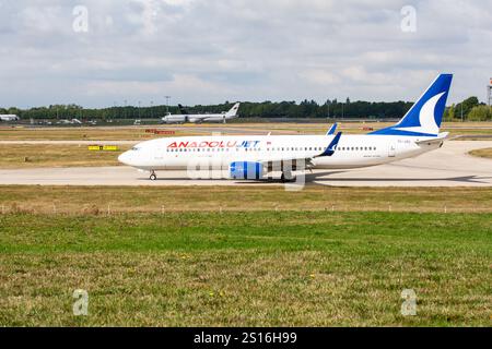 TC-JZU AnadoluJet Airlines Boeing 737-8AS MAX London Stansted UK 10-09-2022 Stockfoto