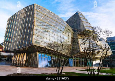 Das Bürogebäude von Novartis Pharma wurde von Frank O. Gehry, Novartis Campus in Basel, Schweiz, entworfen. Stockfoto