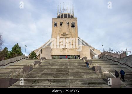 Liverpool Metropolitan Cathedral, offiziell bekannt als Metropolitan Cathedral of Christ the King in Merseyside City of Liverpool, wurde 1966 eröffnet Stockfoto