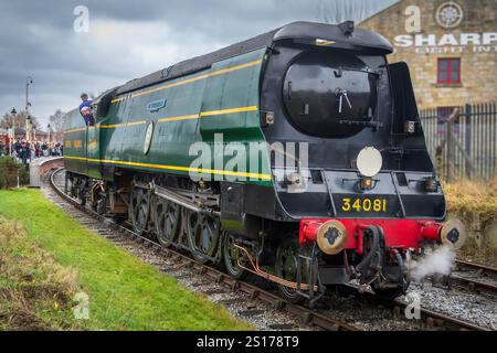 Die East Lancashire Railway ist ein neues Zuhause für die Dampflokomotive 34081 92 Squadron, die Battle of Britain Locomotive Society. AUCH BEKANNT ALS Spam-CAN. Stockfoto