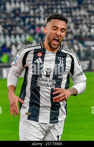 Turin, Italien. Dezember 2024. Nicolas Gonzalez (11) von Juventus war während des Spiels zwischen Juventus und Fiorentina im Allianz-Stadion in Turin zu sehen. Stockfoto
