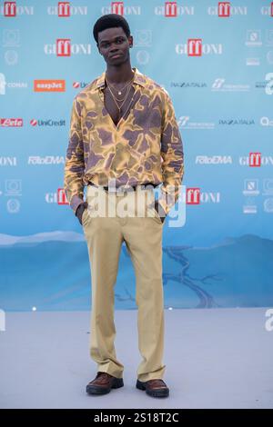 Giffoni Valle Piana, Italien. Juli 2024. Moustapha Fall nimmt am Fotobesuch des 54. Giffoni Film Festivals 2024 Teil. (Foto: Andrea Gulí/SOPA Images/SIPA USA) Credit: SIPA USA/Alamy Live News Stockfoto