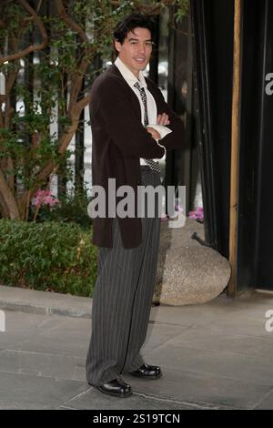 Rom, Italien. Dezember 2024. Cristiano Caccamo nimmt am Fotoruf der Rai-fernsehserie „Leopardi“ im Rai Viale Mazzini Teil. (Foto: Mario Cartelli/SOPA Images/SIPA USA) Credit: SIPA USA/Alamy Live News Stockfoto