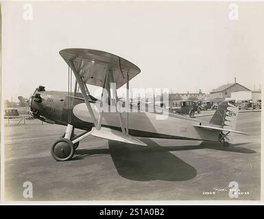 Boeing Model 203A Zweidecker, ein dreisitziger Zweidecker-Trainer, im Werk Boeing, Seattle, 23. August 1929. Archivfoto der amerikanischen Luftfahrt aus den 1920er Jahren Stockfoto