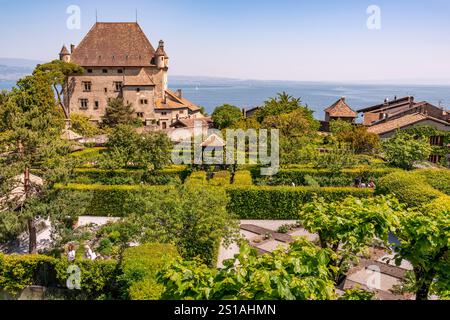 Frankreich, Haute Savoie (74) Yvoire, die Festung Amédé V de Savoie und der Garten der fünf Sinne Stockfoto