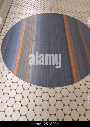 Circle 1966 an der U-Bahnstation Peel in Montreal, Quebec, Kanada Stockfoto