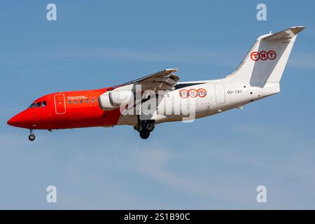 TNT Express British Aerospace BAE 146-200QC mit Registrierung OO-TAY im Finale für den Flughafen Brüssel Stockfoto