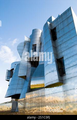 Ein Lehrmuseum für die University of Minnesota, das Weisman Art Museum ein ungewöhnliches Gebäude aus Edelstahl, entworfen von Frank Gehry - Minneapolis, M Stockfoto
