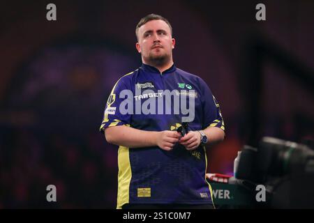 London, Großbritannien. Januar 2025. Luke Litttler während des Halbfinales der Paddy Power World Darts Championship zwischen Stephen Bunting und Luke Litttler im Alexandra Palace, London, England, Großbritannien am 2. Januar 2025 Credit: Every Second Media/Alamy Live News Stockfoto