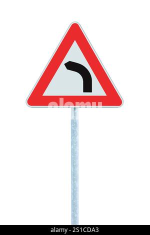 Kurve nach links vor Straßenschild, großes, detailliertes, isoliertes, vertikales weißes dreieckiges gefährliches Streckenabschnitt, Verkehrswarnschilder in Nahaufnahme, roter Rahmen Stockfoto