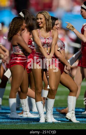 Tampa, Florida, USA. Dezember 2024 31. Alabama-Bandmitglied in der Halbzeit während eines NCAA-Fußballspiels zwischen den Michigan Wolverines und Alabama Crimson Tide im Raymond James Stadium in Tampa, Florida. Mike Janes/CSM/Alamy Live News Stockfoto